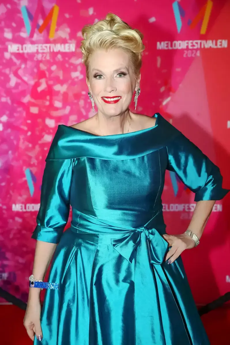 Gunilla Persson färdig håruppsättning inför Melodifestivalen