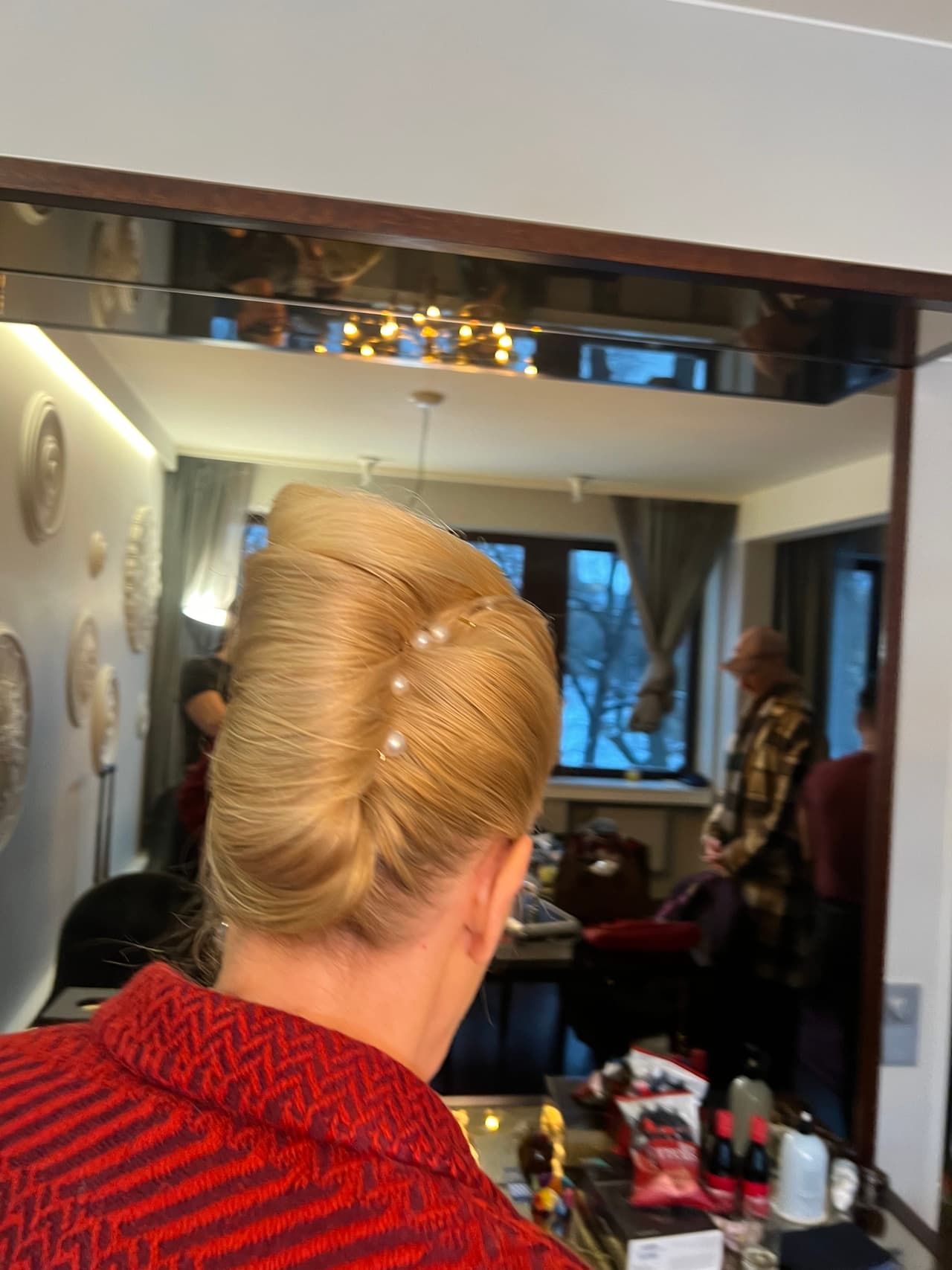 Gunilla Persson – färdiggjord svinryggsfrisyr