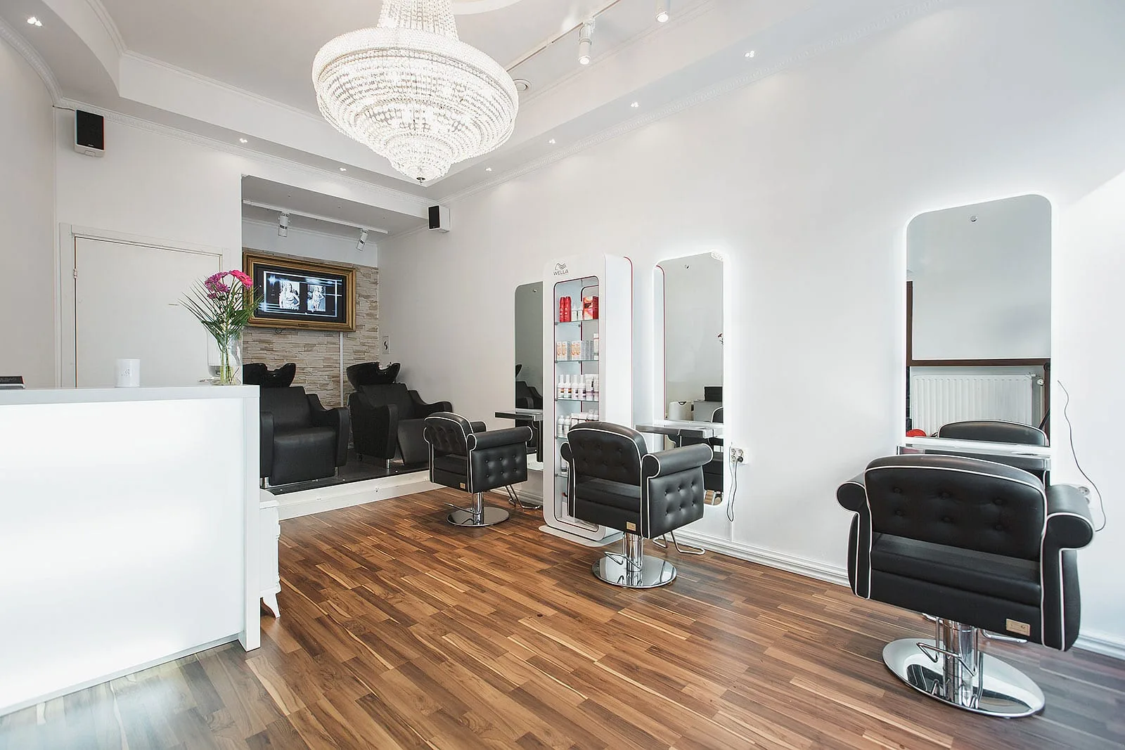 Bebas Hair & Beauty — hårsalong på Östermalm i Stockholm