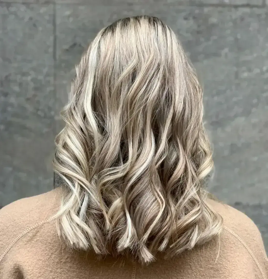 Blond balayage Stockholm