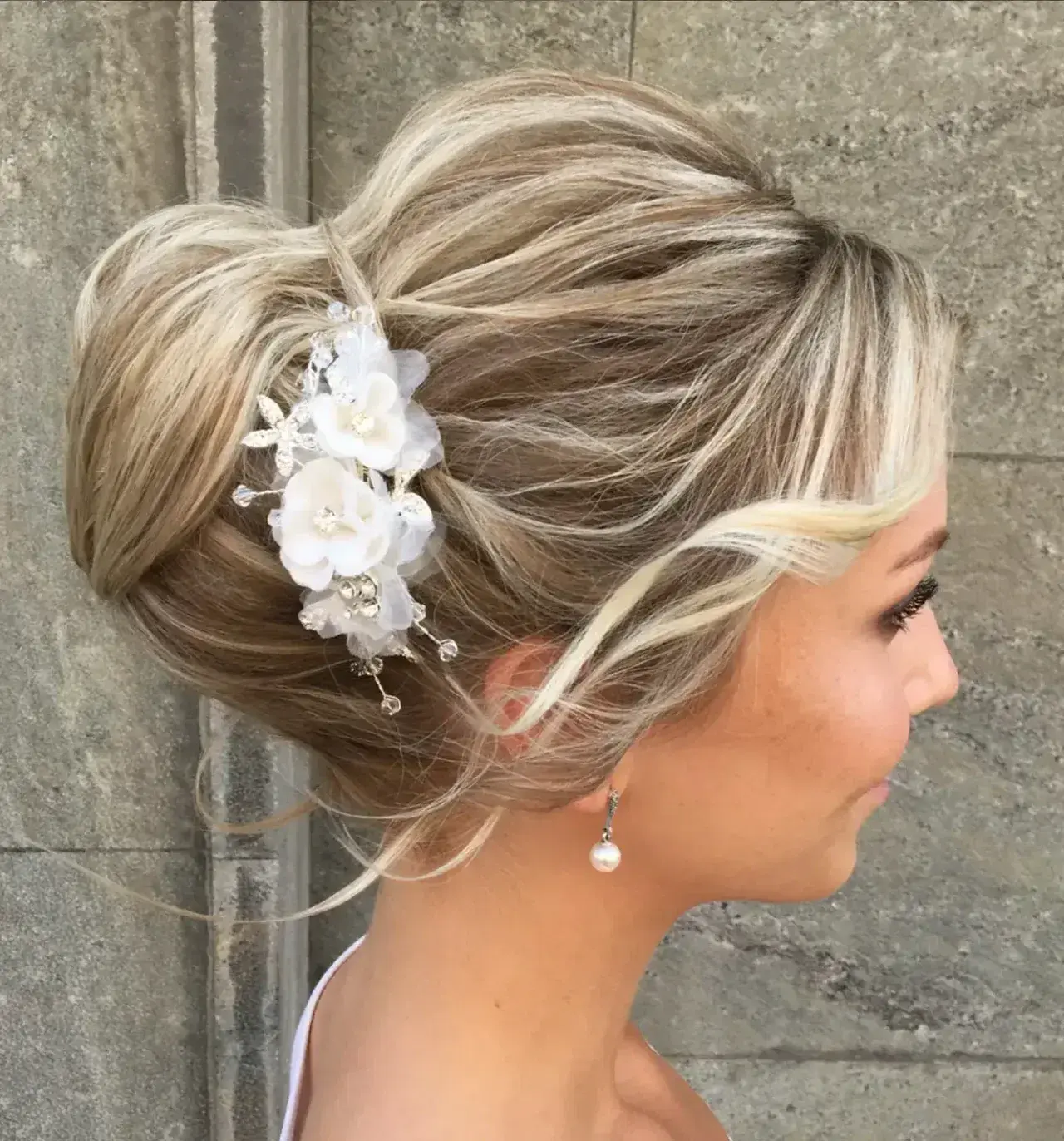 Bruduppsättning hos Bebas Hair & Beauty, Stockholm Östermalm